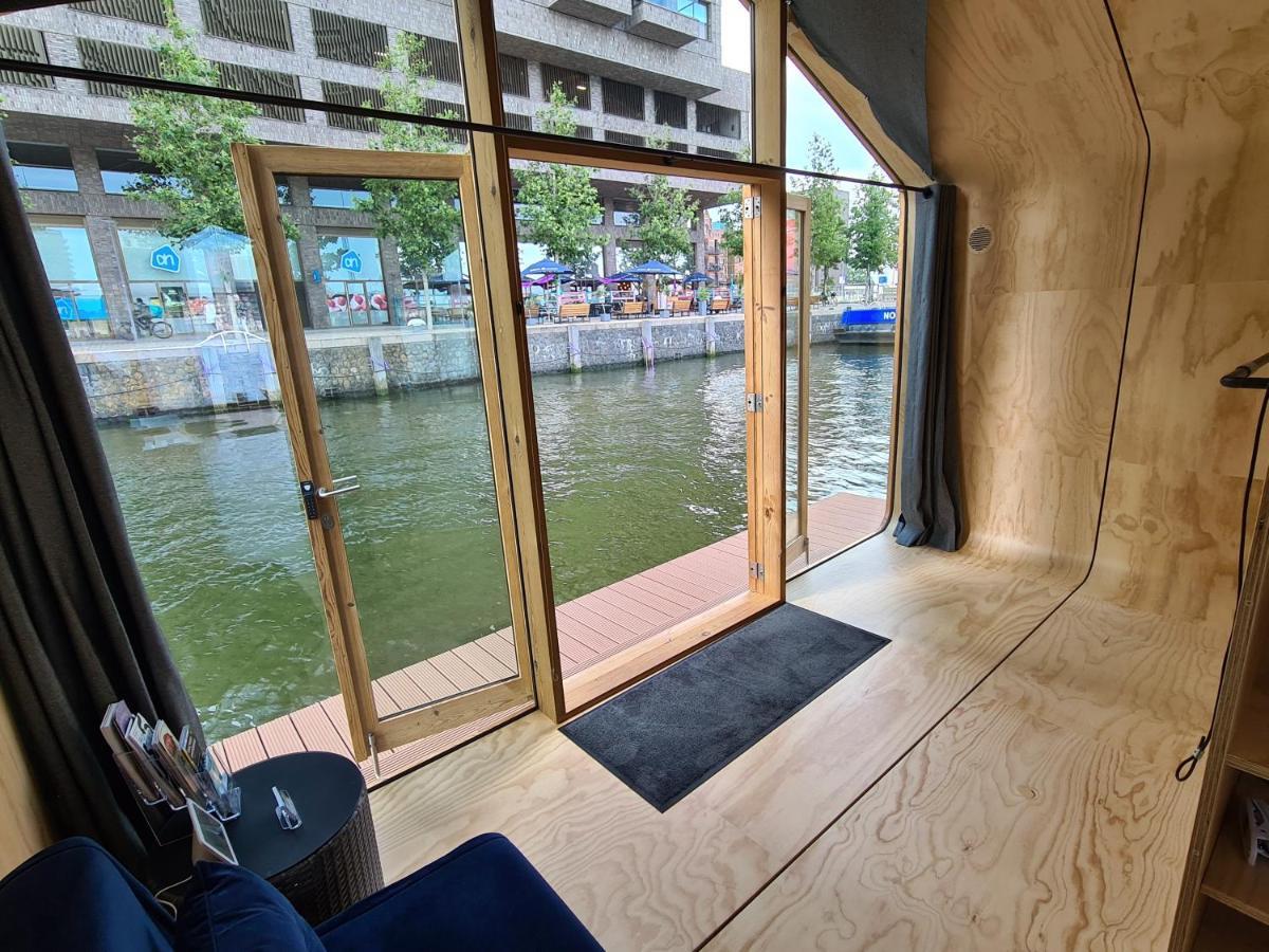 Wikkelboats At Floating Rotterdam Rijnhaven Villa Exteriör bild