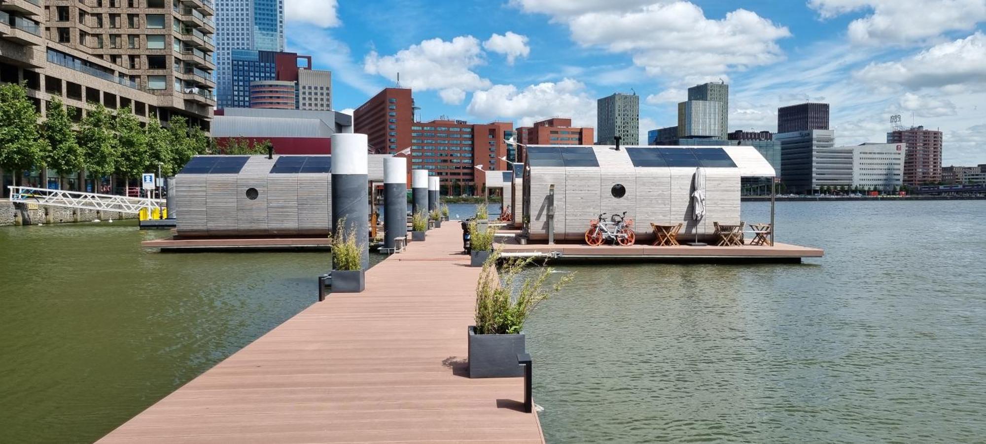 Wikkelboats At Floating Rotterdam Rijnhaven Villa Exteriör bild