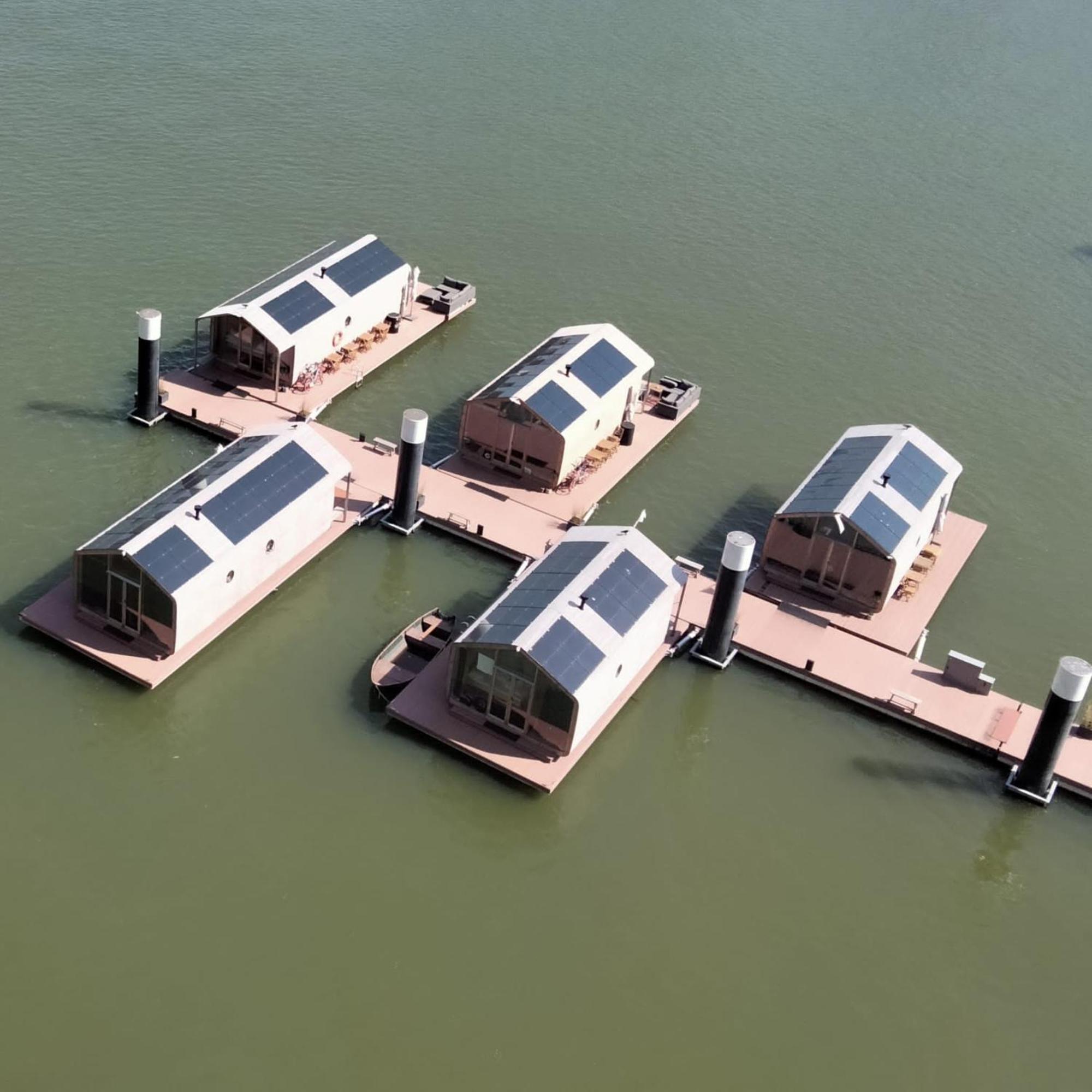 Wikkelboats At Floating Rotterdam Rijnhaven Villa Exteriör bild